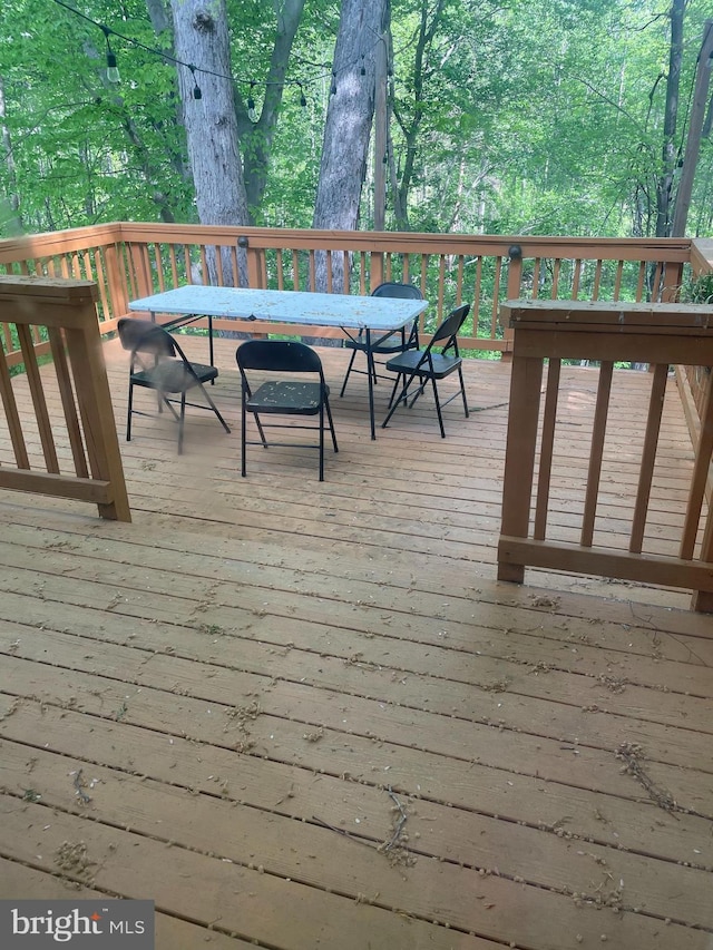 109 Hamlin Dr, Fredericksburg, VA 22405 - wooden terrace featuring outdoor dining area