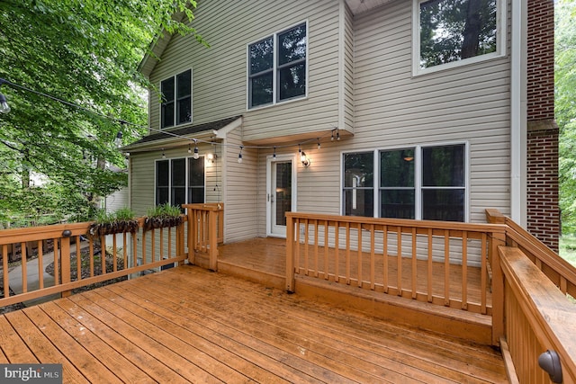109 Hamlin Dr, Fredericksburg, VA 22405 - view of deck