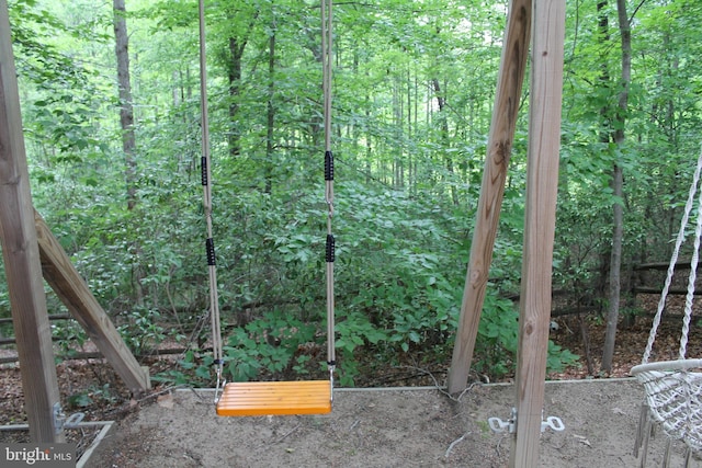 109 Hamlin Dr, Fredericksburg, VA 22405 - view of nature