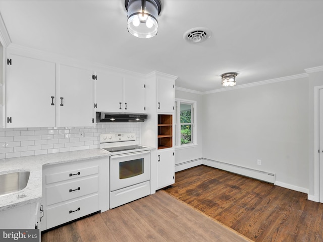 kitchen featuring backsplash, electric range, visible vents, ornamental molding, and under cabinet range hood