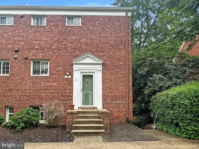 1240 Martha Custis Dr, Alexandria, VA 22302 - view of front of home with brick siding