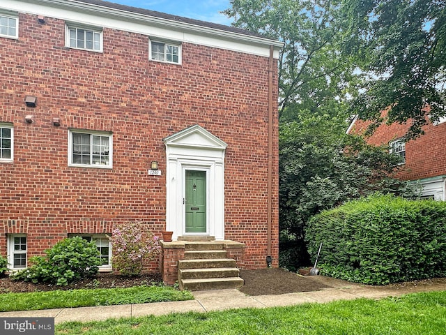1240 Martha Custis Dr, Alexandria, VA 22302 - view of front of home featuring brick siding