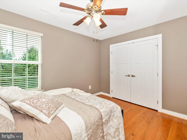 2004 Quandary Dr, Frederick, MD 21702 - bedroom featuring a closet, baseboards, visible vents, and light wood-style floors