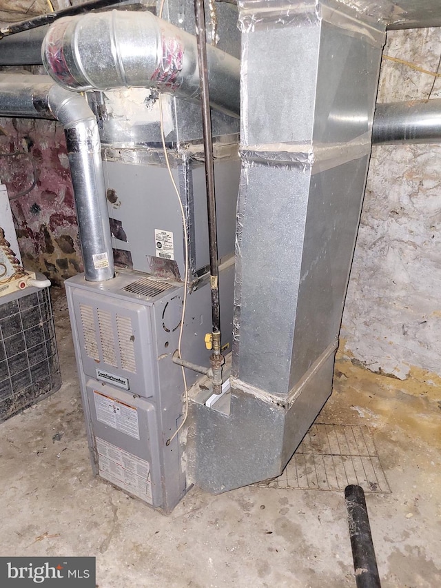 view of utility room