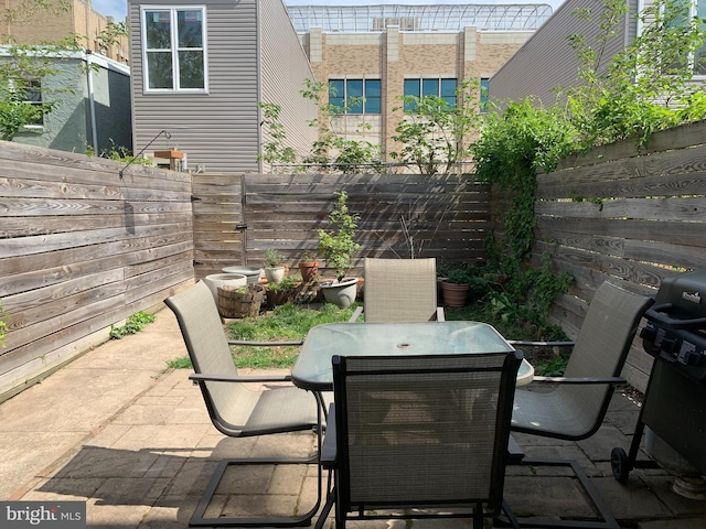 2325 W Thompson St, Philadelphia, PA 19121 - view of patio / terrace with outdoor dining area and a fenced backyard