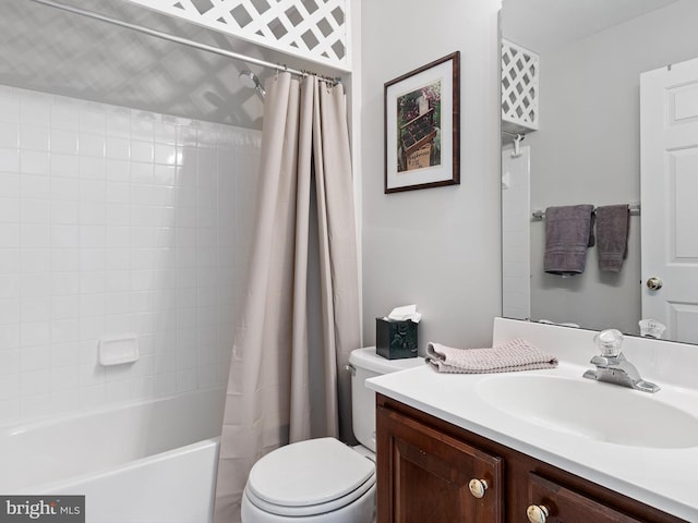 345 Jessica Dr, Middletown, DE 19709 - full bath featuring vanity, shower / bath combo, and toilet