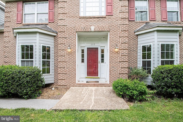 105 Fairfield Dr, Winchester, VA 22602 - doorway to property featuring brick siding
