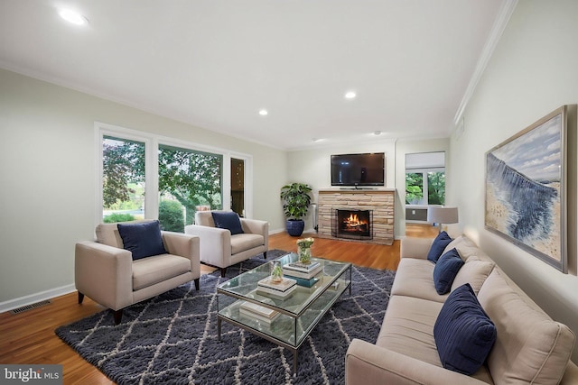 2115 Pennington, Ewing, NJ 08638 - living room featuring crown molding, baseboards, wood finished floors, a fireplace, and recessed lighting