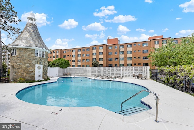 1301 S Arlington Ridge Rd Unit 208, Arlington, VA 22202 - community pool featuring fence