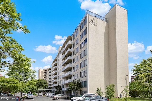 1301 S Arlington Ridge Rd Unit 208, Arlington, VA 22202 - view of apartment building / complex