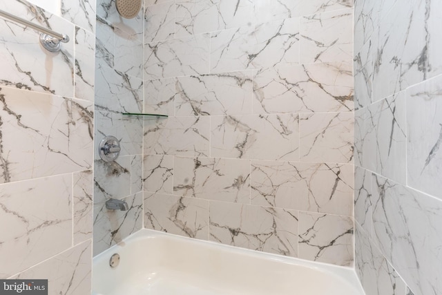 bathroom featuring shower / tub combination