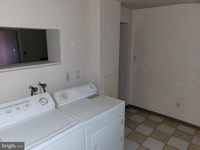 423 Furrow St, Baltimore, MD 21223 - laundry room with separate washer and dryer and laundry area