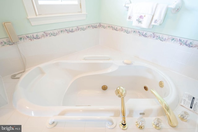 729 Rosecroft Ct, Forest Hill, MD 21050 - full bathroom featuring a jetted tub