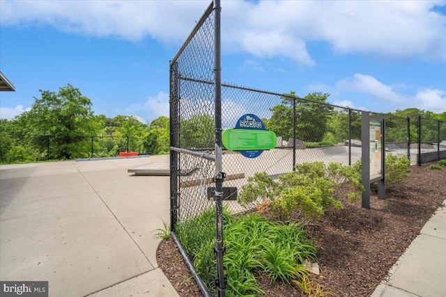 9402 Glen Ridge Dr, Laurel, MD 20723 - view of property's community featuring fence and a gate