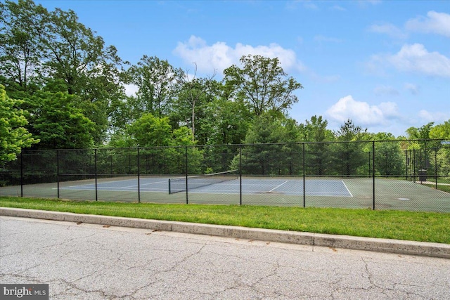 9402 Glen Ridge Dr, Laurel, MD 20723 - view of tennis court featuring fence