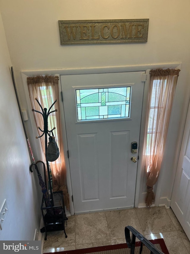 1305 Wendover Ct, District Heights, MD 20747 - foyer with baseboards