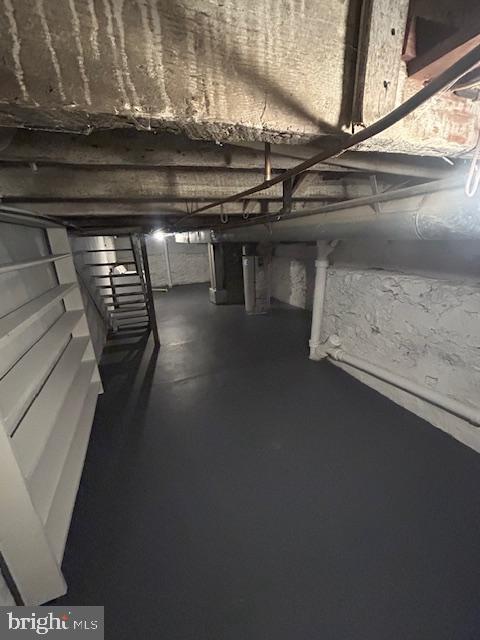 view of unfinished basement