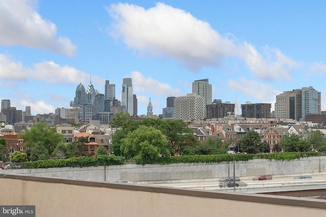 740 S Columbus Blvd Unit 74, Philadelphia, PA 19147 - skyline view