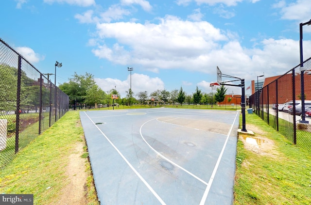 4408 1st Pl NE Unit 14, Washington, DC 20011 - view of sport court featuring community basketball court and fence
