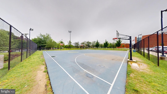 4408 1st Pl NE Unit 14, Washington, DC 20011 - view of sport court featuring community basketball court and fence