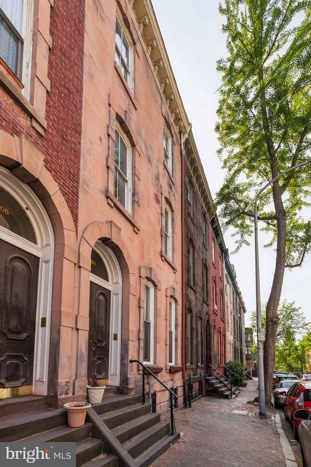 2308 Spruce St Unit 2310A, Philadelphia, PA 19103 - view of building exterior