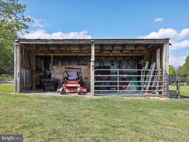 1691 Wakeman Mill Rd, Front Royal, VA 22630 - view of pole building with an exterior structure