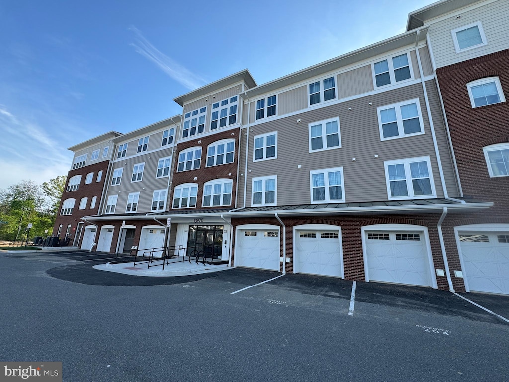 13970 Englefield Dr Unit 207, Woodbridge, VA 22193 - view of property