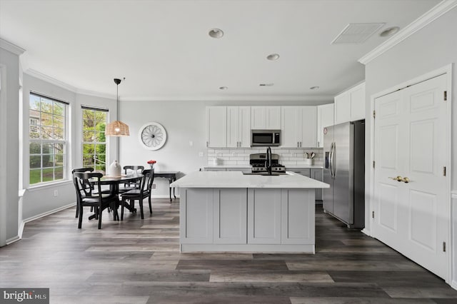 327 Amy Way, Riverton, NJ 08077 - kitchen featuring stainless steel appliances, a sink, crown molding, light countertops, and white cabinets