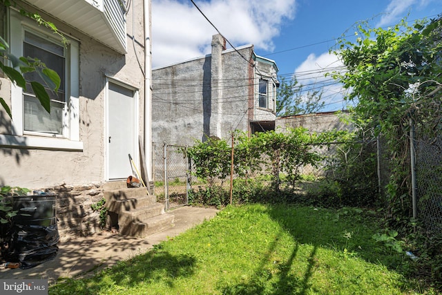939 N 50th St, Philadelphia, PA 19131 - view of yard