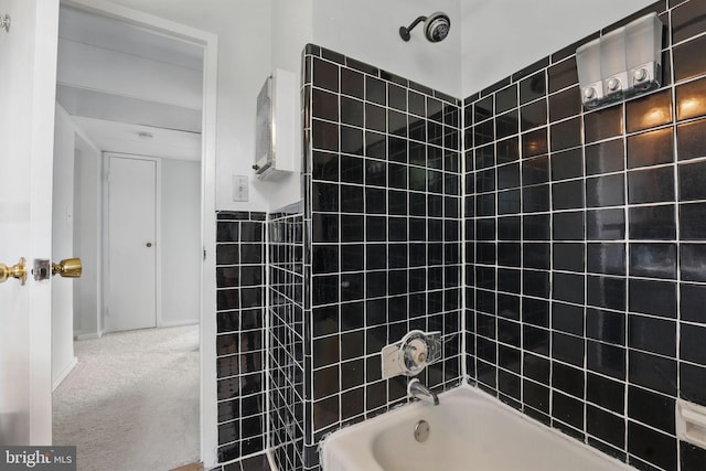 6618 Boulevard Vw Unit C1, Alexandria, VA 22307 - bathroom featuring shower / washtub combination