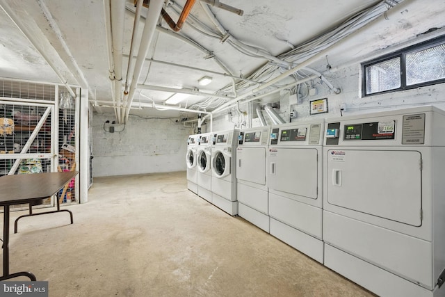 6618 Boulevard Vw Unit C1, Alexandria, VA 22307 - shared laundry featuring independent washer and dryer