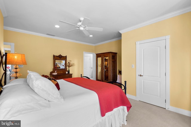 285 Eagle Hill Rd, Pasadena, MD 21122 - bedroom featuring crown molding, light carpet, recessed lighting, baseboards, and visible vents