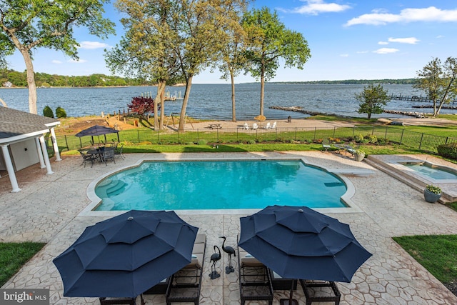 285 Eagle Hill Rd, Pasadena, MD 21122 - view of pool featuring fence, outdoor dry bar, a fenced in pool, a patio area, and an in ground hot tub