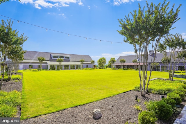 17438 Southern Shores Dr, Dumfries, VA 22026 - view of grassy yard