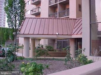 1211 S Eads St S Unit 401, Arlington, VA 22202 - view of property
