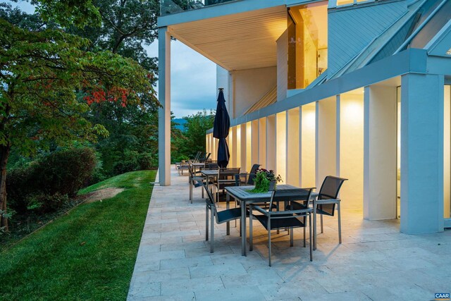 view of patio featuring outdoor dining space