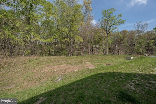 300 Rock Run Cir, Broomall, PA 19008 - view of yard with a view of trees