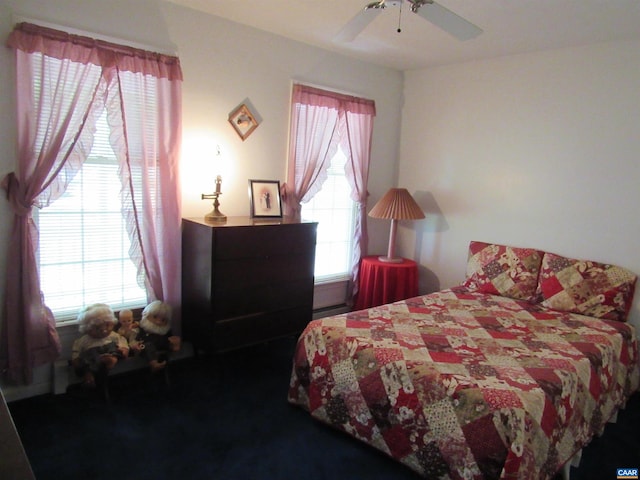 bedroom with ceiling fan