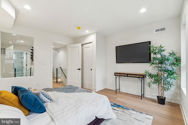 1104 N Bodine St, Philadelphia, PA 19123 - bedroom featuring recessed lighting, baseboards, wood finished floors, and visible vents