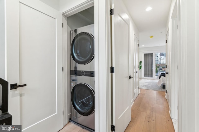 1104 N Bodine St, Philadelphia, PA 19123 - laundry area featuring laundry area, recessed lighting, light wood-style flooring, and stacked washing maching and dryer