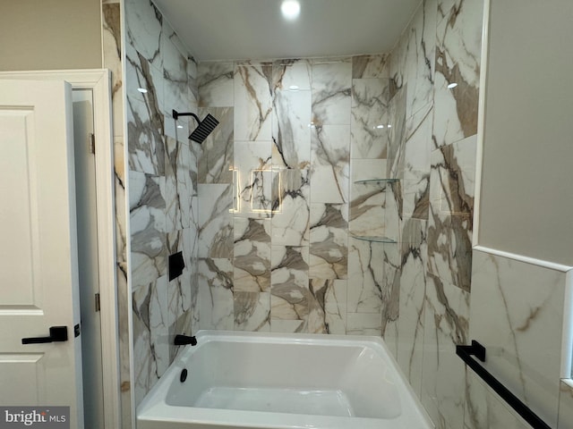 bathroom with shower / tub combination