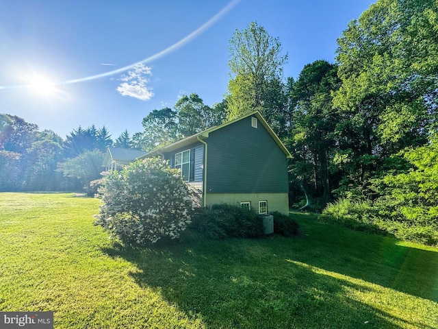 13478 Spruce, King George, VA 22485 - view of home's exterior with a yard