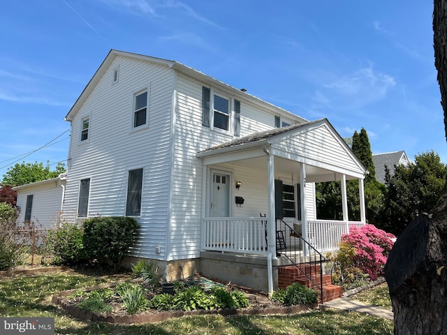 view of front of house with a porch
