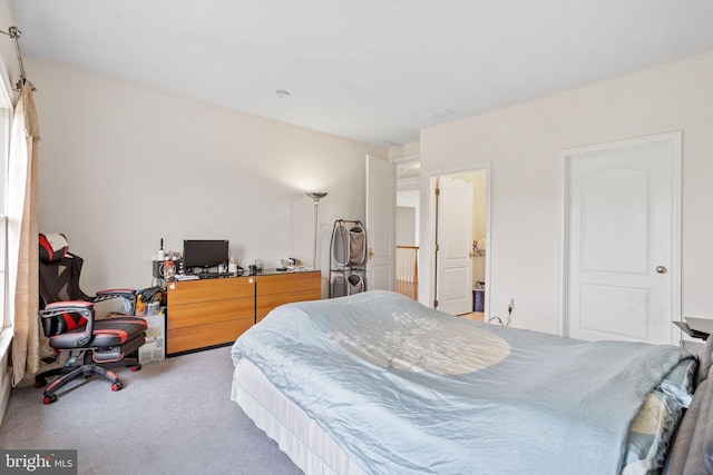 17 Grant Dr, Cream Ridge, NJ 08514 - carpeted bedroom with a desk