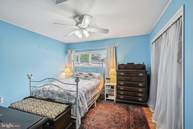6 Swan Ln, Levittown, PA 19055 - bedroom featuring wood finished floors and a ceiling fan