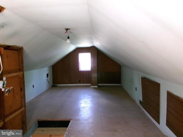 8807 Fearne Ave, Baltimore, MD 21234 - bonus room featuring vaulted ceiling