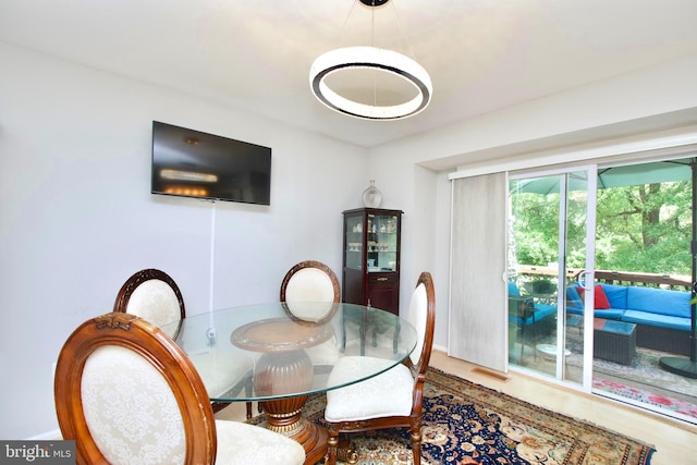 4024 Nicholas Ct, Fairfax, VA 22033 - dining room featuring baseboards