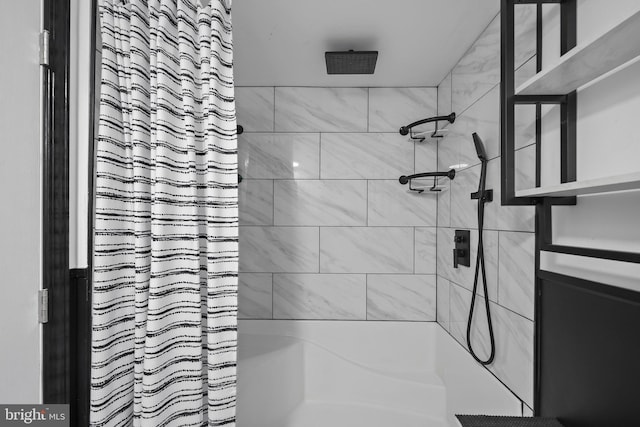 39 Riverview Ave, West Deptford, NJ 08086 - full bathroom featuring a tile shower