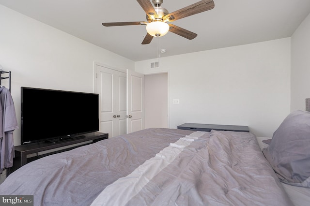 489 Beards Hill Rd, Aberdeen, MD 21001 - bedroom featuring a ceiling fan