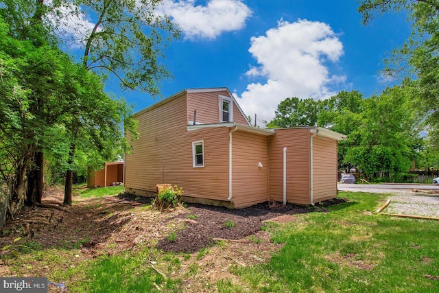 5018 Quimby Ave, Beltsville, MD 20705 - view of side of home